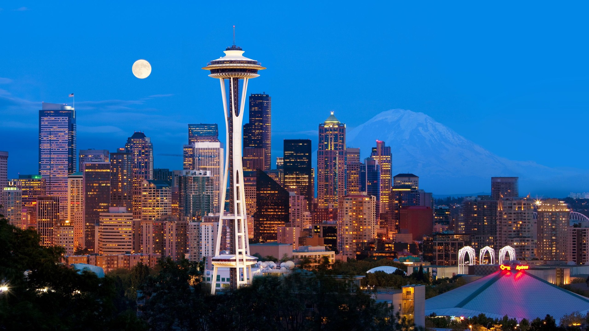 Seattle chauffeur service destination